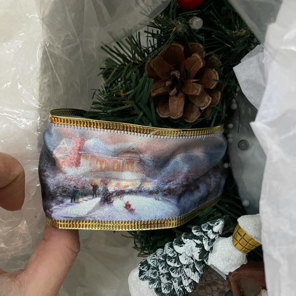 NEW Thomas Kinkade musical wreath Let is snow - Picture 7 of 8